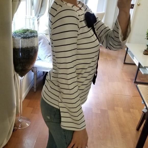 J. Crew 100% Cotton Le Velvet Bow Stripe Shirt - Picture 3 of 7